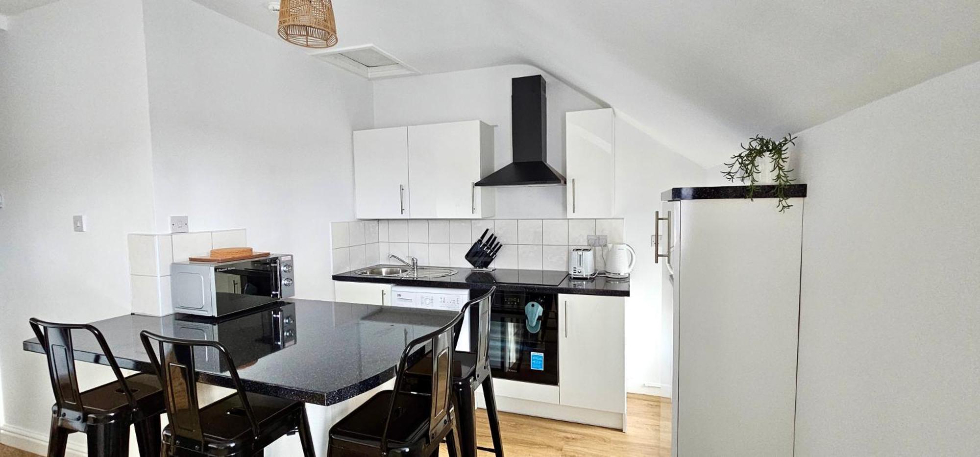 Harlequin Apartments By Switchback Stays Cardiff Exterior photo